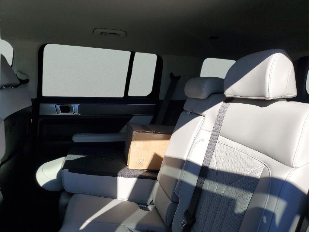 new 2025 Hyundai Santa Fe car, priced at $35,115