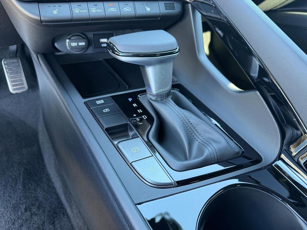 new 2026 Hyundai Elantra car