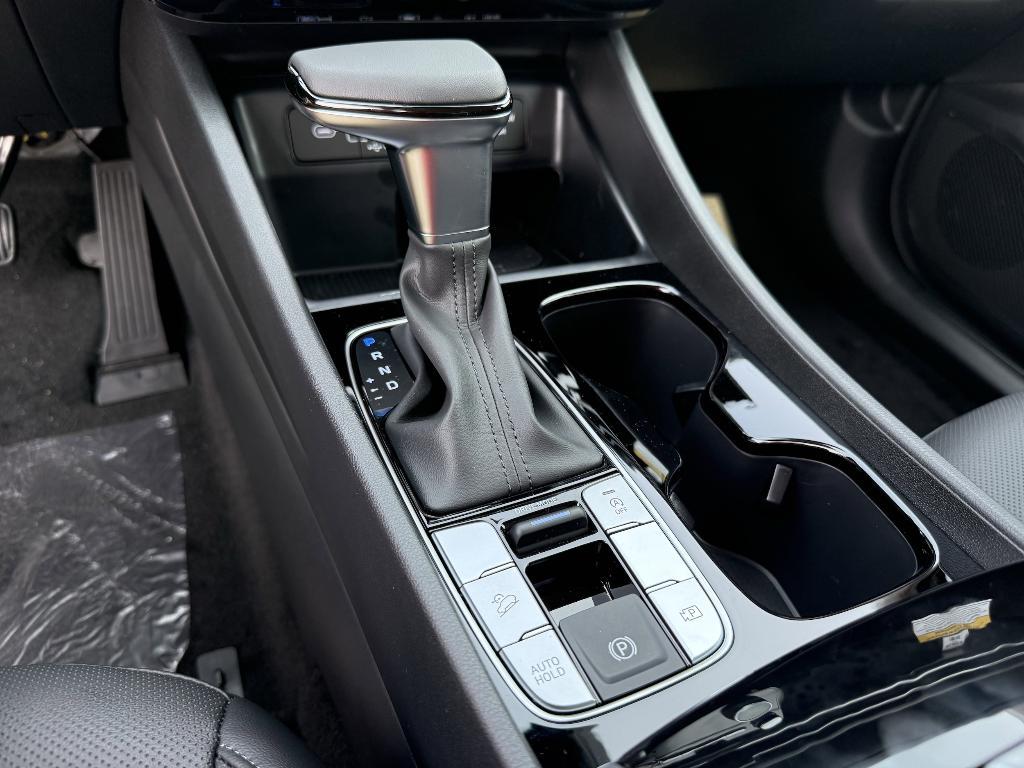 new 2025 Hyundai Tucson car, priced at $32,703