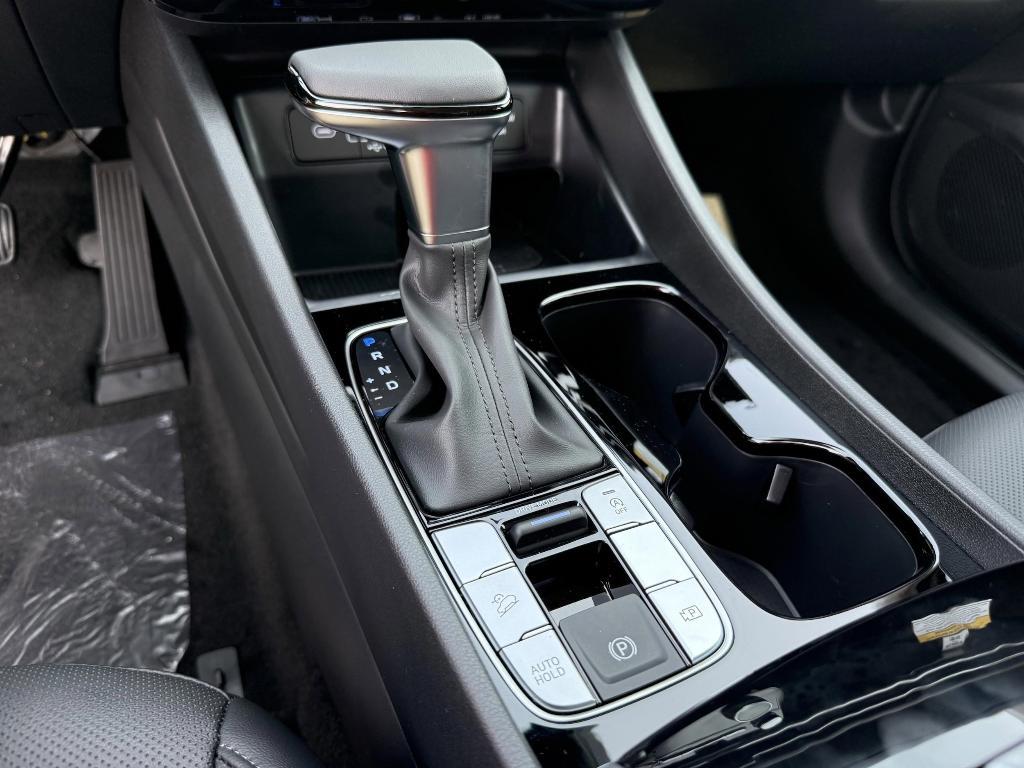 new 2025 Hyundai Tucson car, priced at $32,703