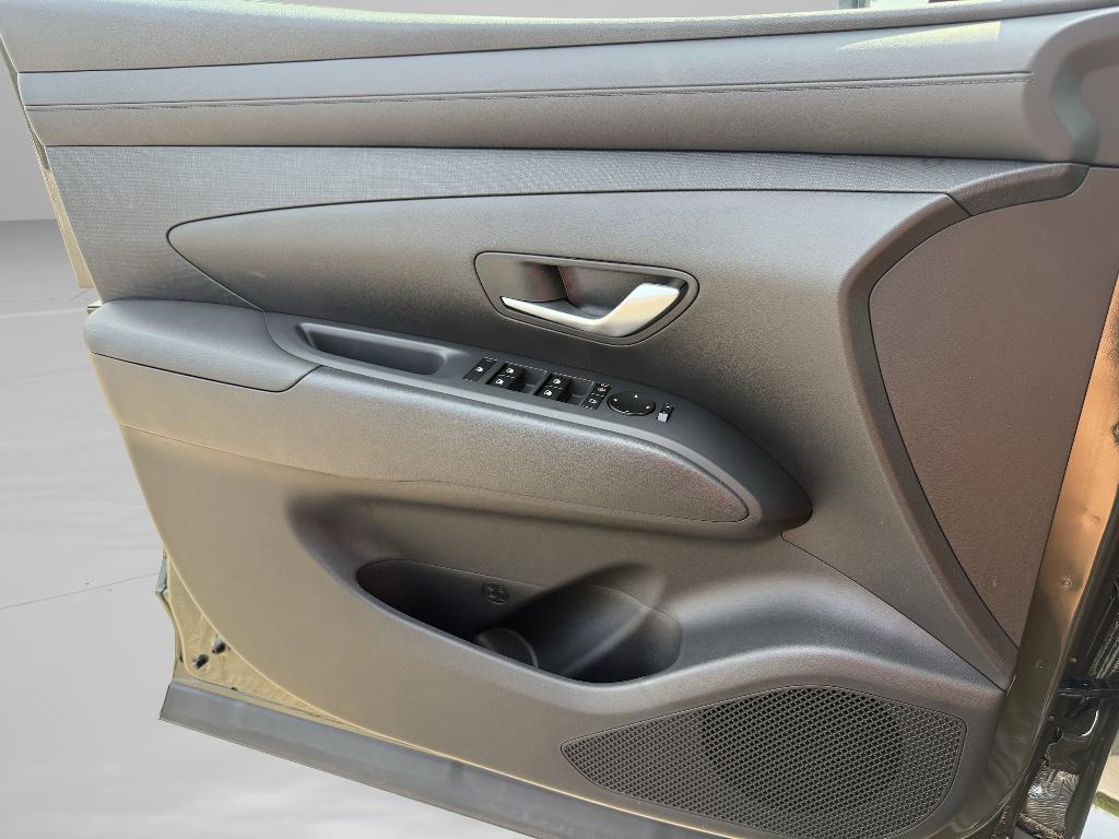 new 2025 Hyundai Tucson car, priced at $32,703