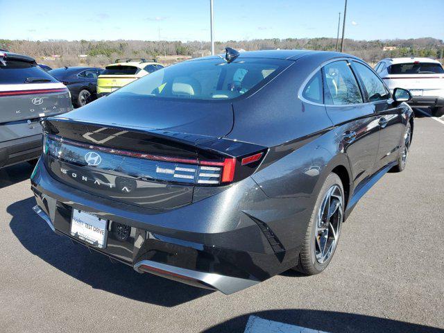 new 2024 Hyundai Sonata car, priced at $31,365