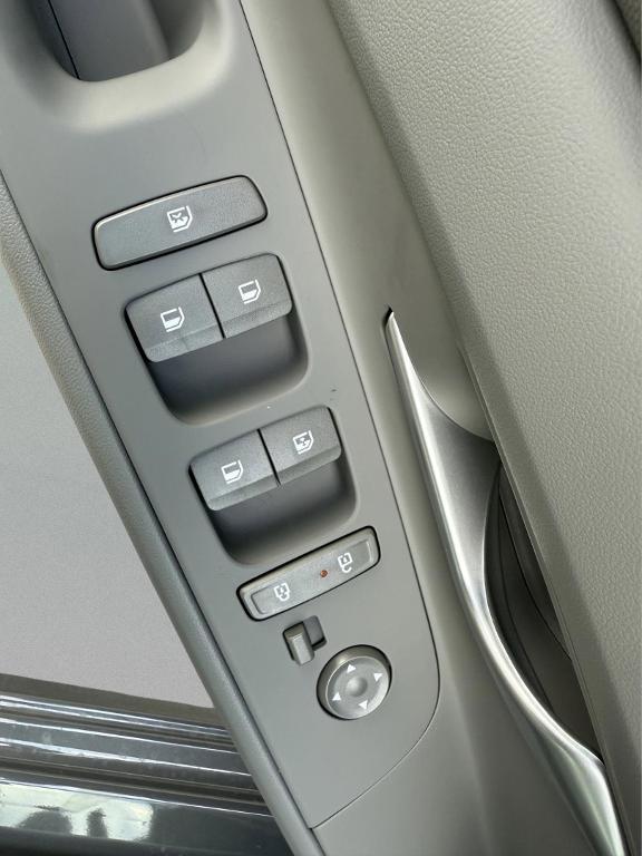 new 2025 Hyundai Elantra car, priced at $23,176