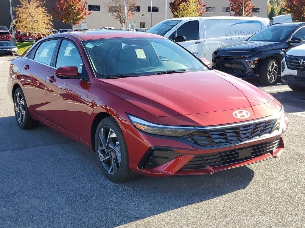 new 2025 Hyundai Elantra car, priced at $27,710