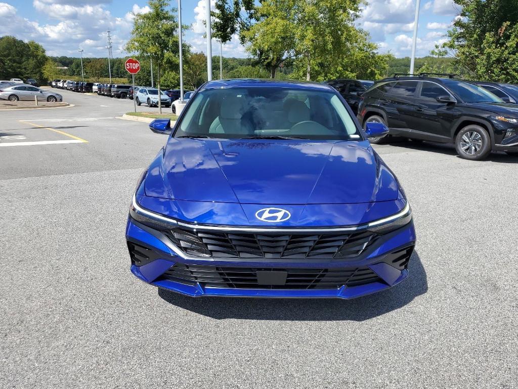 new 2025 Hyundai Elantra car, priced at $27,715