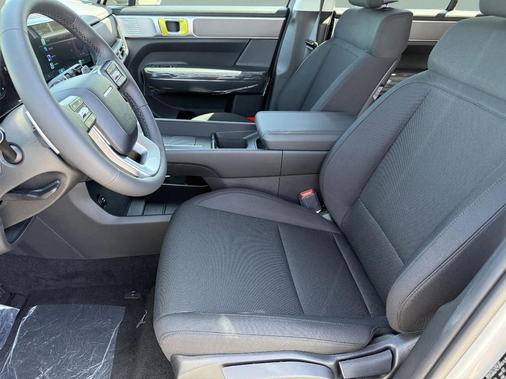 new 2025 Hyundai Santa Fe car, priced at $32,525