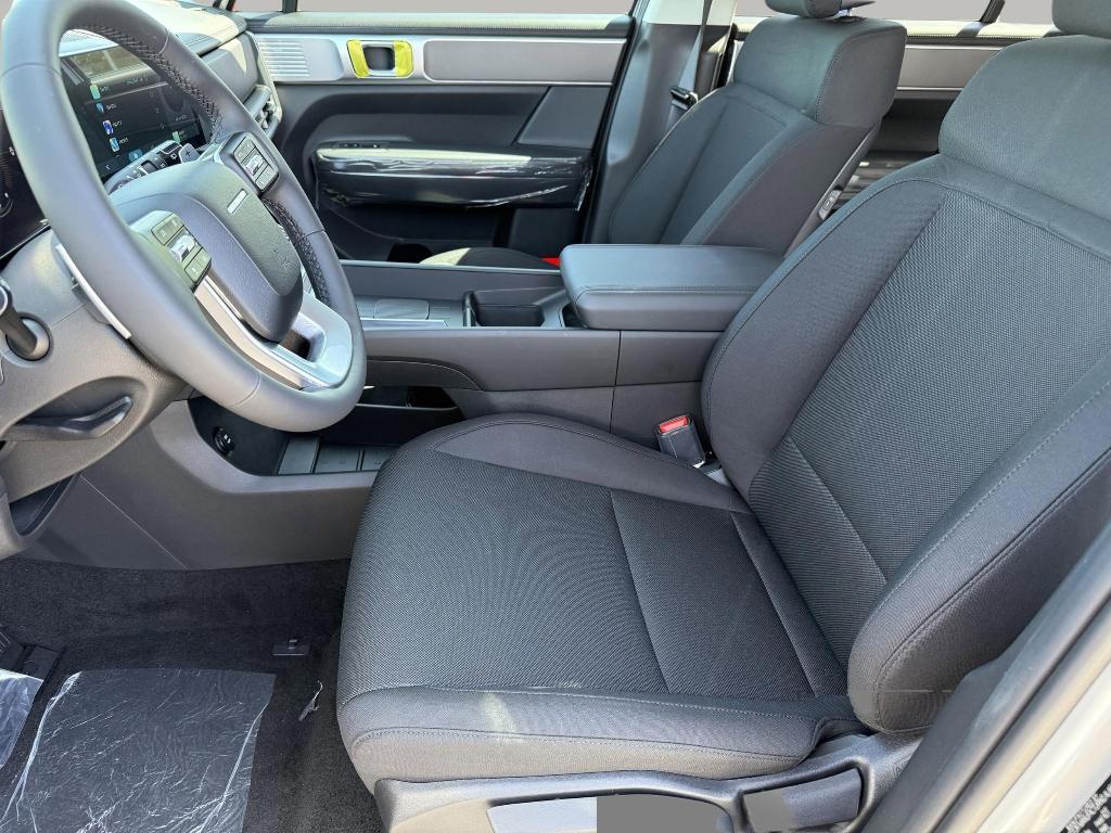 new 2025 Hyundai Santa Fe car, priced at $33,025