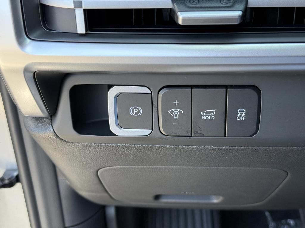 new 2025 Hyundai Santa Fe car, priced at $32,525