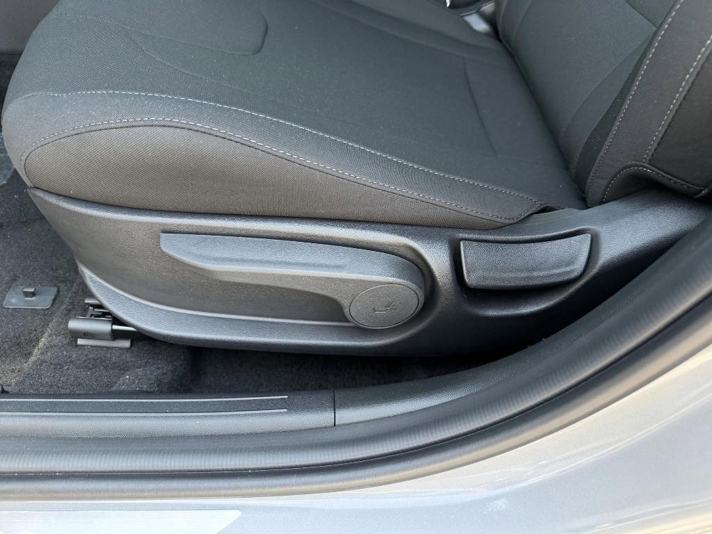 new 2025 Hyundai Elantra car, priced at $23,126
