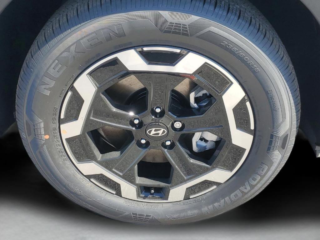 new 2025 Hyundai Santa Fe car, priced at $35,724