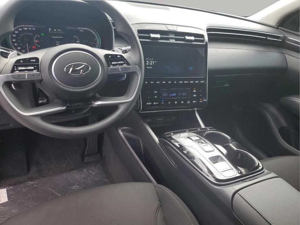 new 2024 Hyundai TUCSON Hybrid car, priced at $32,021