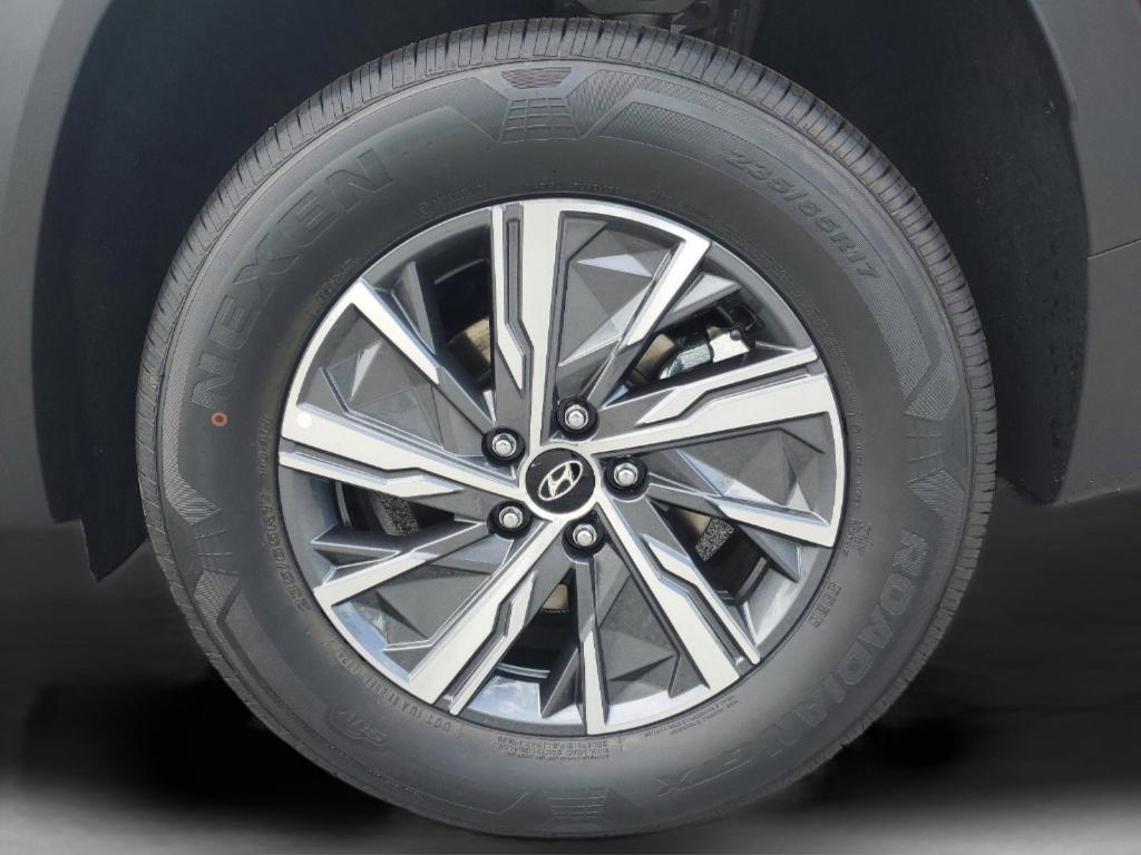new 2024 Hyundai TUCSON Hybrid car, priced at $32,021