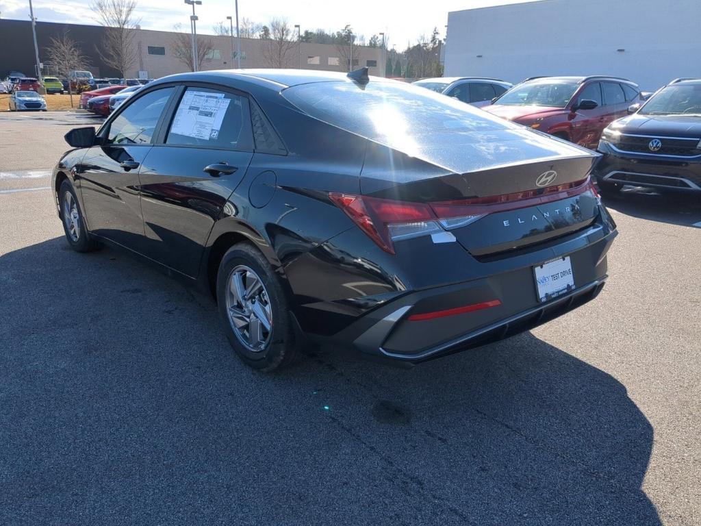 new 2025 Hyundai Elantra car, priced at $23,565