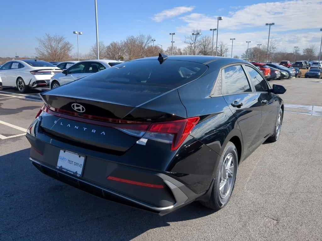 new 2025 Hyundai Elantra car, priced at $23,565