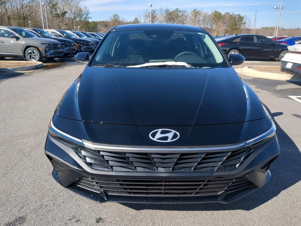 new 2025 Hyundai Elantra car, priced at $23,565