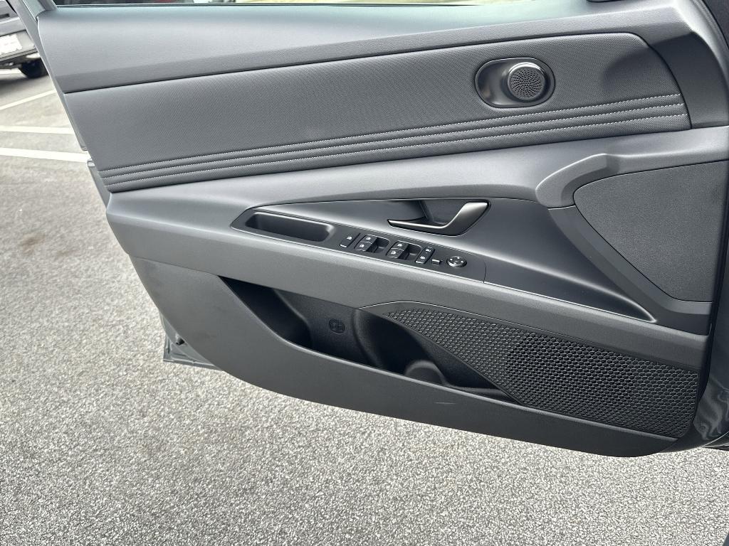 new 2026 Hyundai Elantra car