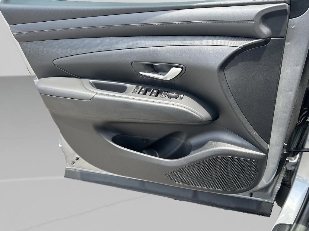 new 2025 Hyundai Tucson car, priced at $30,295
