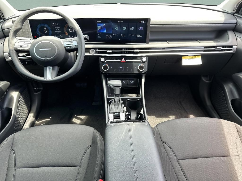 new 2025 Hyundai Tucson car, priced at $30,295