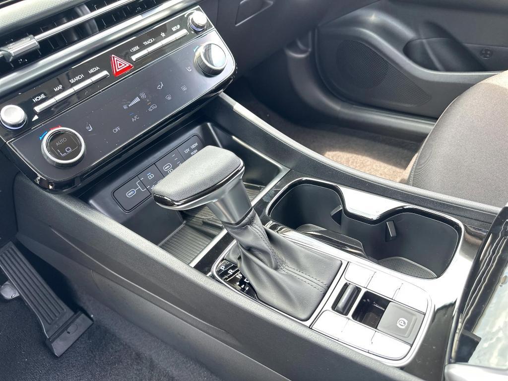 new 2025 Hyundai Tucson car, priced at $30,295