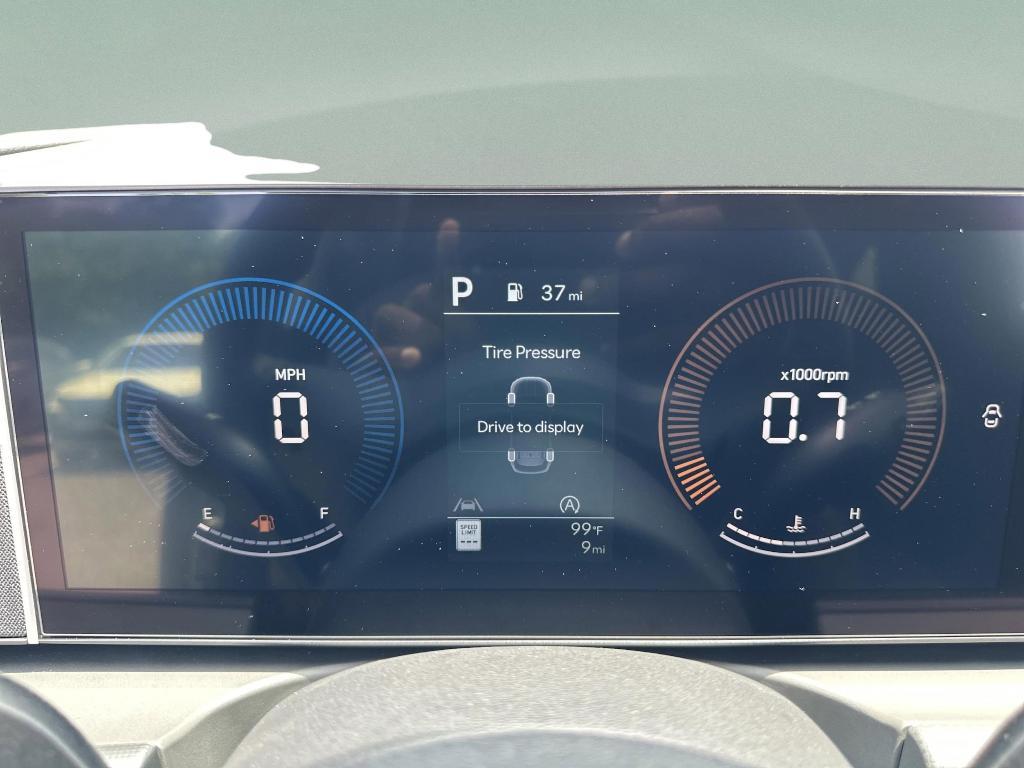 new 2025 Hyundai Tucson car, priced at $30,295