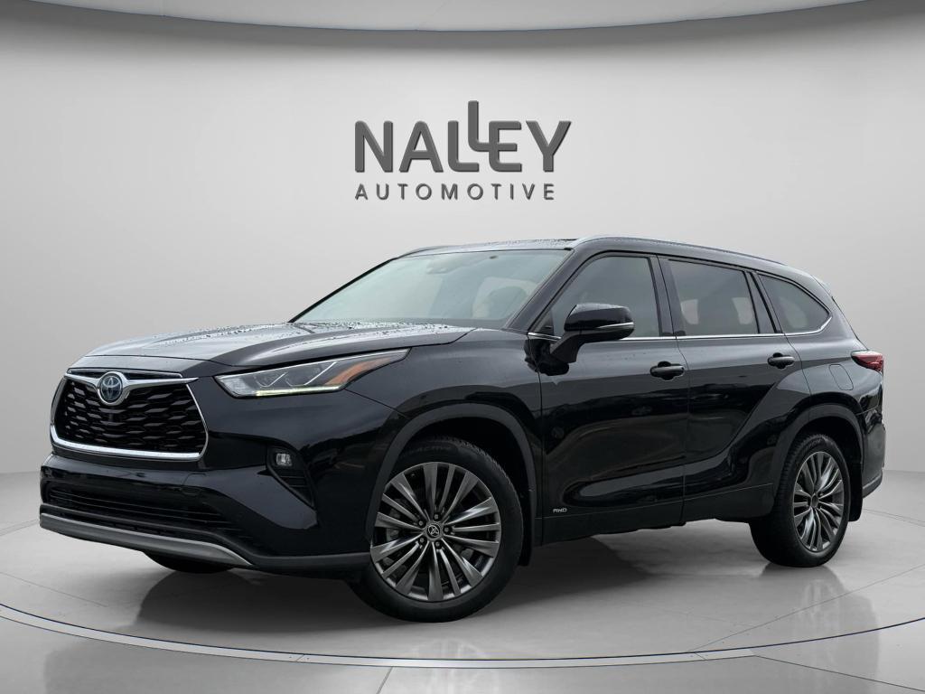 used 2022 Toyota Highlander Hybrid car, priced at $38,899