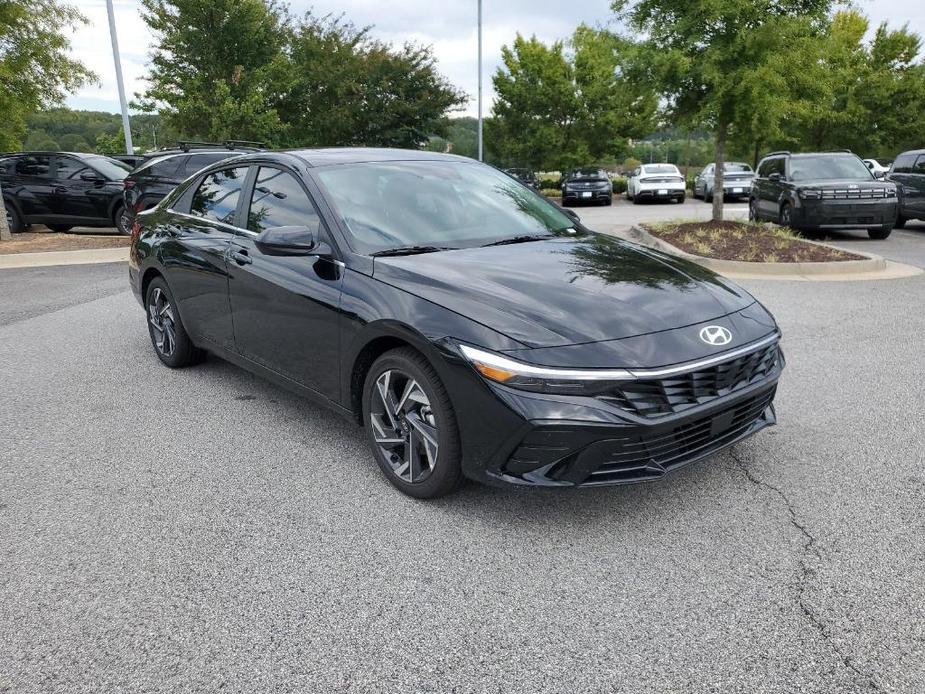 new 2025 Hyundai Elantra car, priced at $26,520