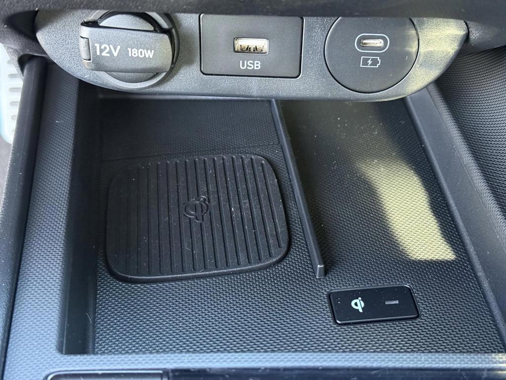 new 2025 Hyundai Elantra car