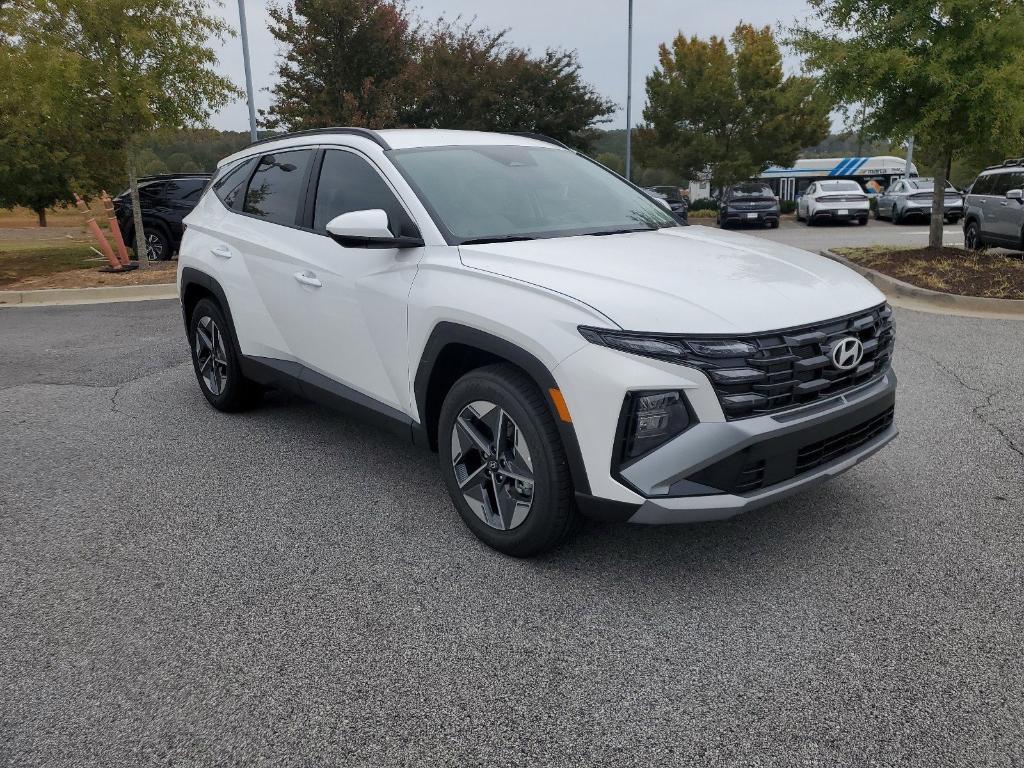 new 2025 Hyundai Tucson car, priced at $32,880