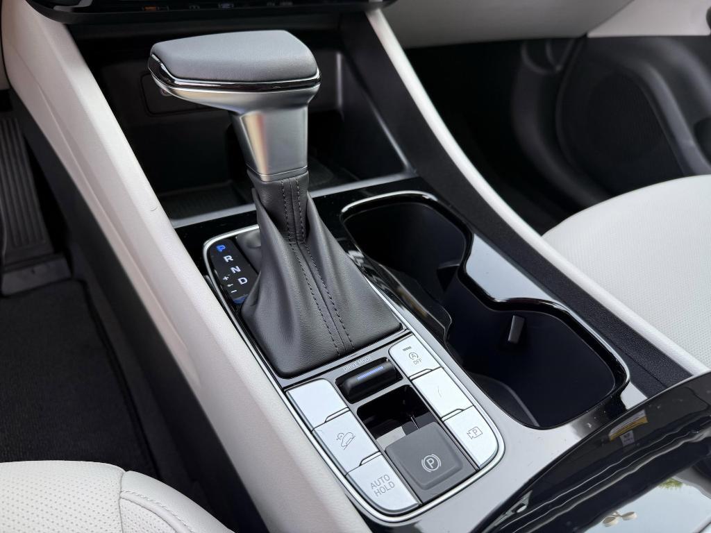 new 2025 Hyundai Tucson car, priced at $33,420