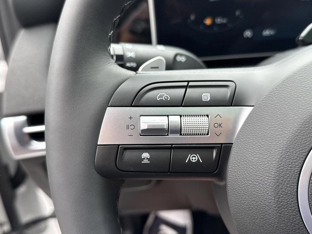 new 2025 Hyundai Tucson car, priced at $38,240