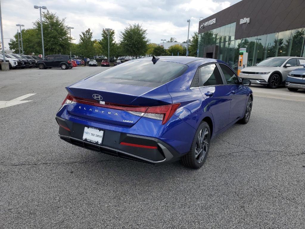 new 2024 Hyundai Elantra car, priced at $27,280