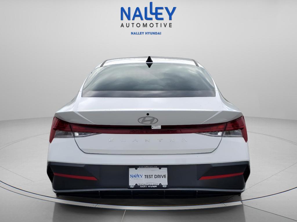 new 2025 Hyundai Elantra car, priced at $25,774