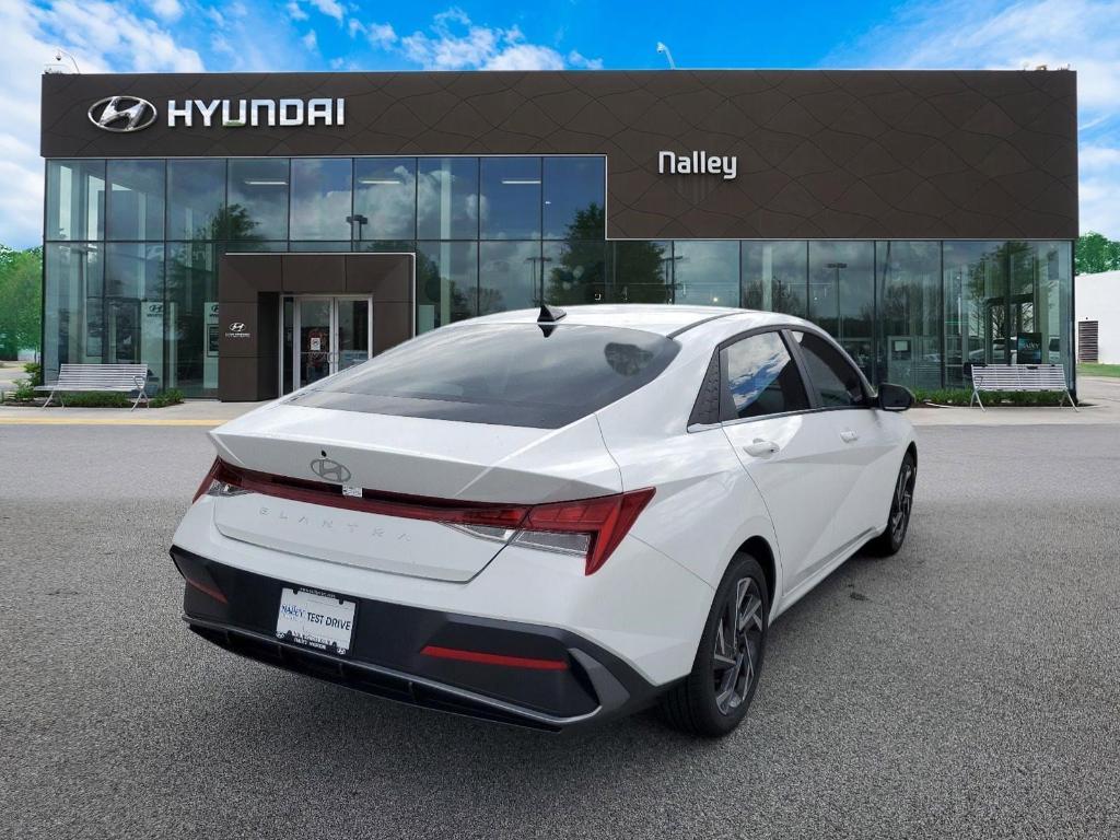 new 2025 Hyundai Elantra car, priced at $25,774