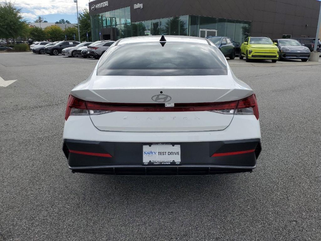 new 2025 Hyundai Elantra car, priced at $26,725