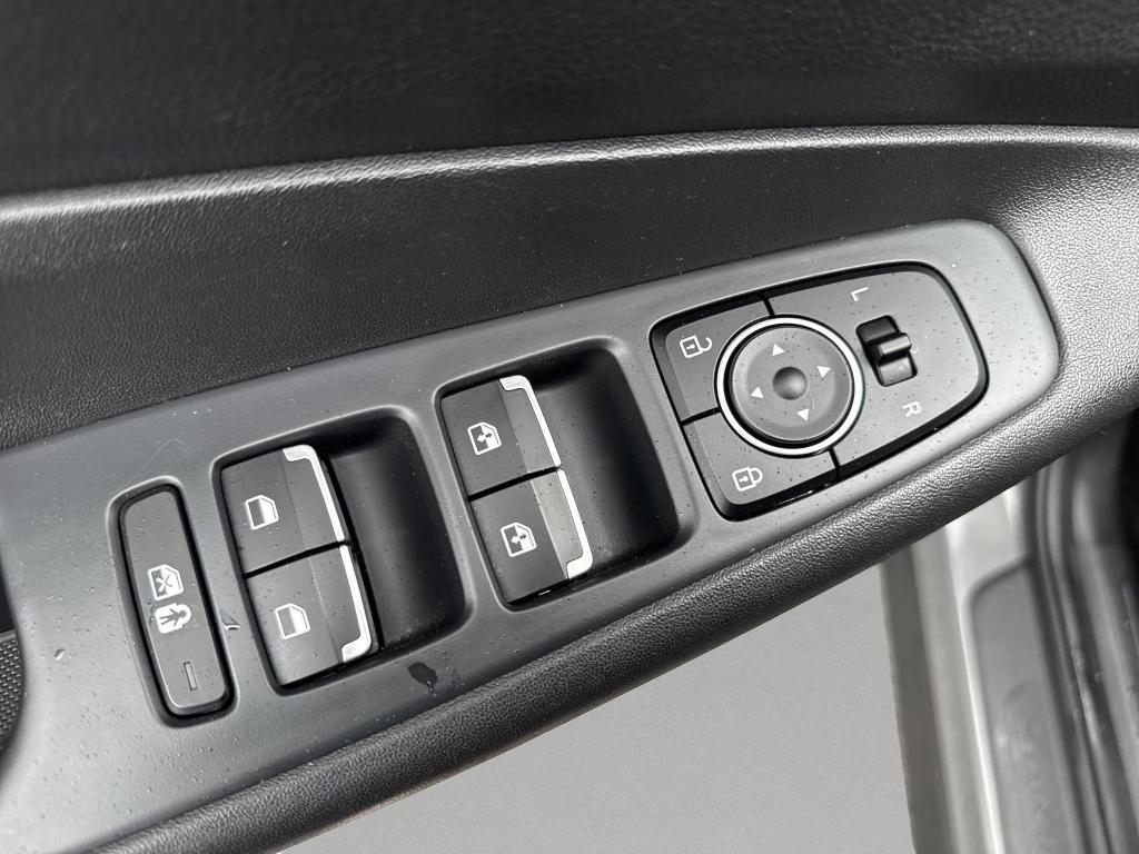 used 2022 Hyundai Santa Fe car, priced at $21,551
