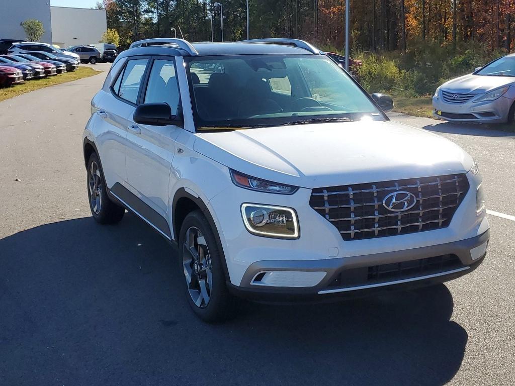 new 2024 Hyundai Venue car, priced at $22,499