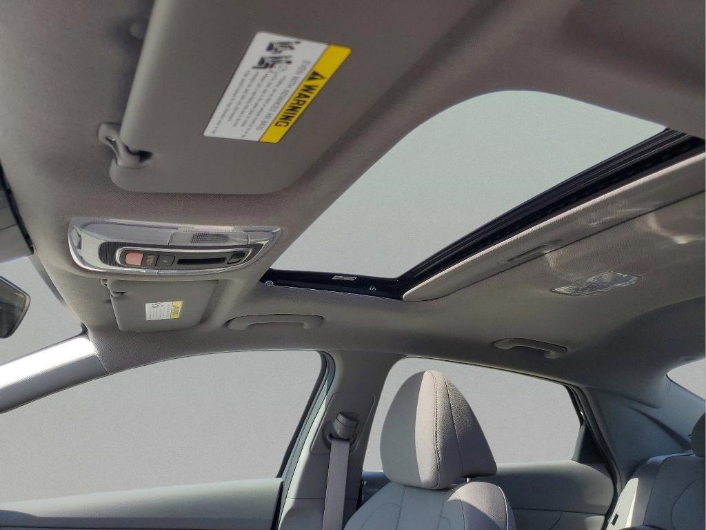 new 2025 Hyundai Elantra car, priced at $25,634