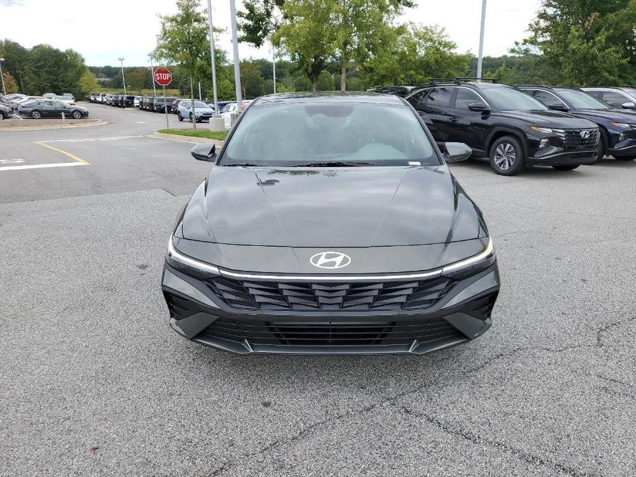 new 2025 Hyundai Elantra car, priced at $23,080