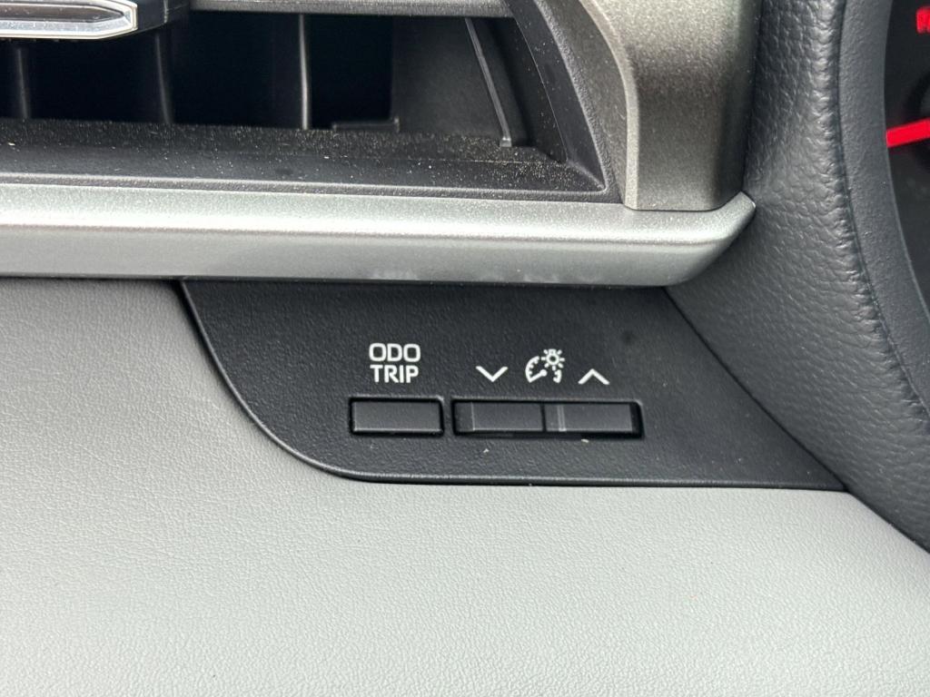 used 2022 Toyota Highlander car, priced at $29,791
