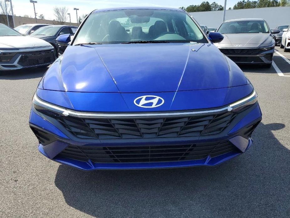 new 2024 Hyundai Elantra car, priced at $23,760