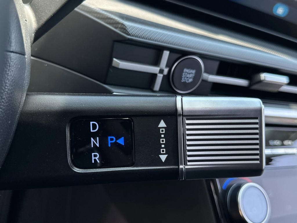 new 2025 Hyundai Santa Fe car, priced at $38,686