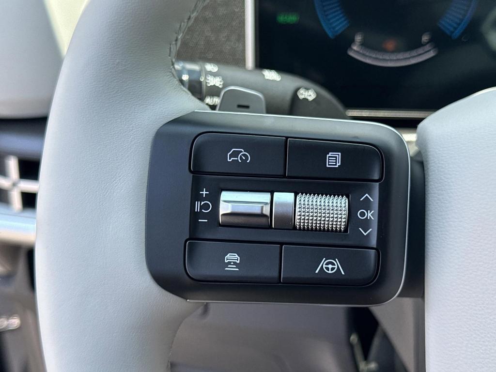 new 2025 Hyundai SANTA FE HEV car, priced at $35,900