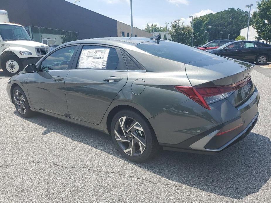 new 2024 Hyundai Elantra car, priced at $27,210