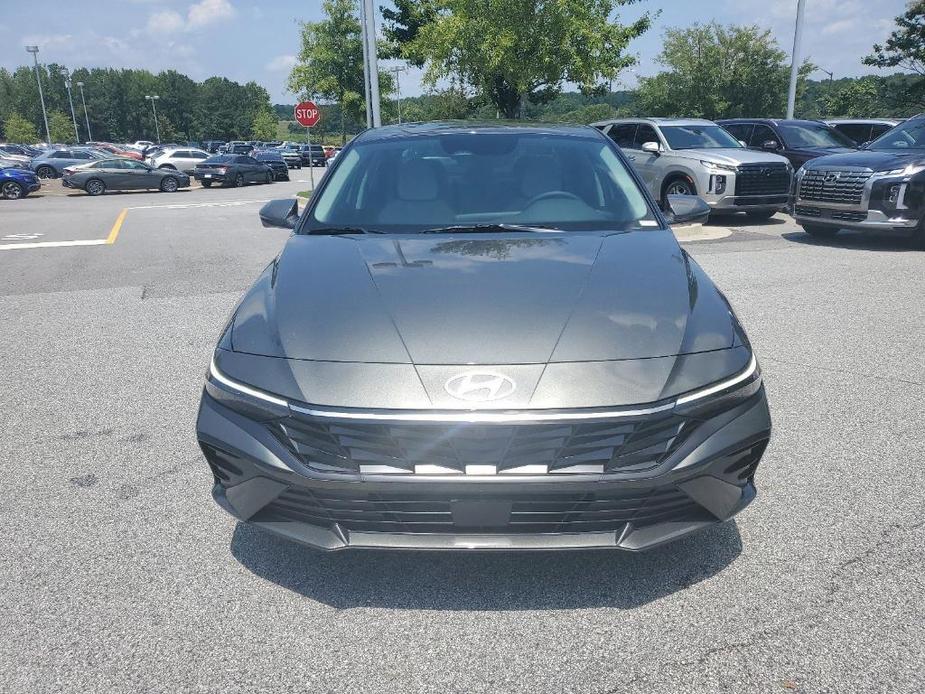 new 2024 Hyundai Elantra car, priced at $27,210