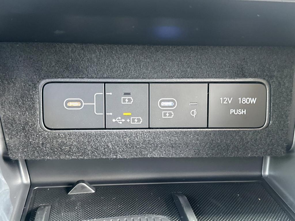 new 2025 Hyundai Sonata Hybrid car, priced at $37,255