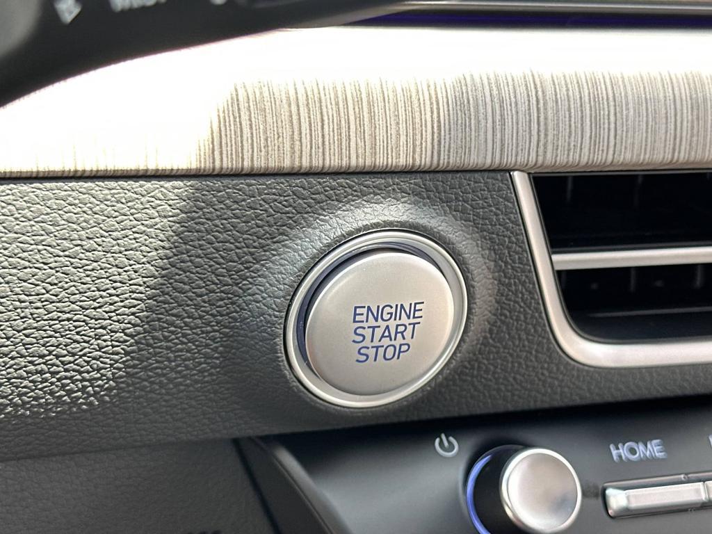 new 2025 Hyundai Sonata Hybrid car, priced at $37,255