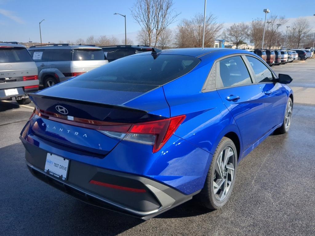 new 2025 Hyundai Elantra car, priced at $24,685