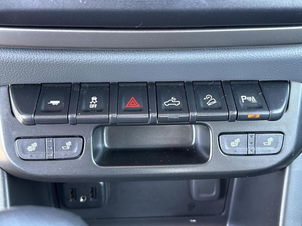 used 2022 Chevrolet Colorado car, priced at $31,900