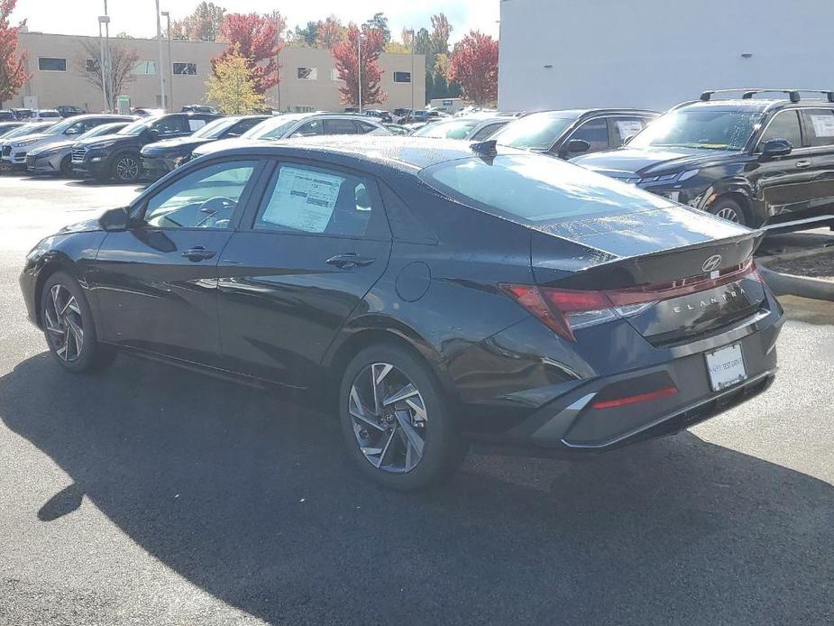 new 2025 Hyundai Elantra car, priced at $23,660