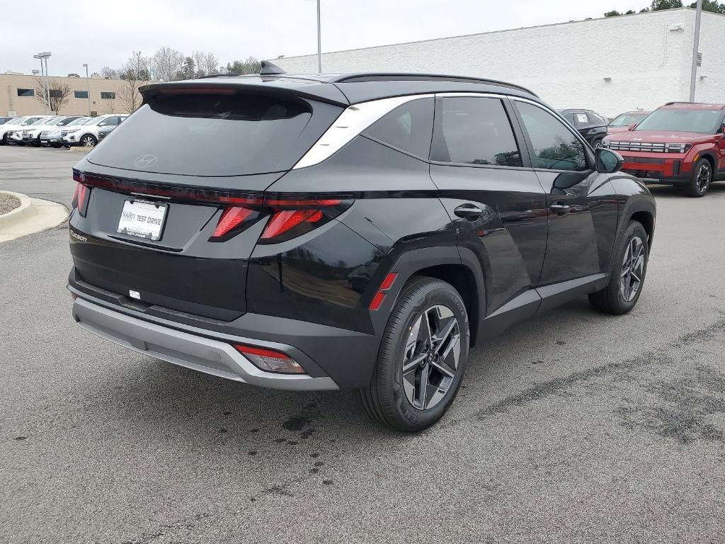 new 2025 Hyundai Tucson car, priced at $32,505